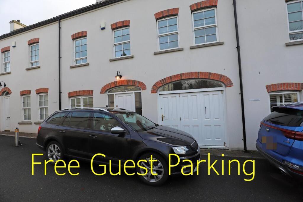 Royal Hillsborough Village Luxury Townhouse Dış mekan fotoğraf